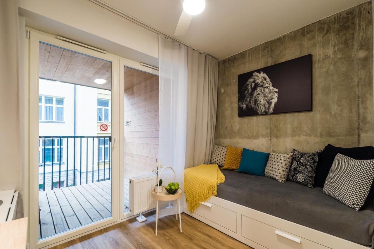 Thomas' Home - Trendy, Central & Balcony Tallinn Exteriér fotografie